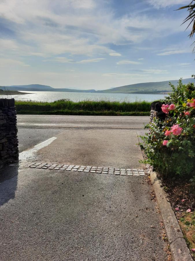 Green Garden Meets Blue Sea For 2 People دينغل المظهر الخارجي الصورة